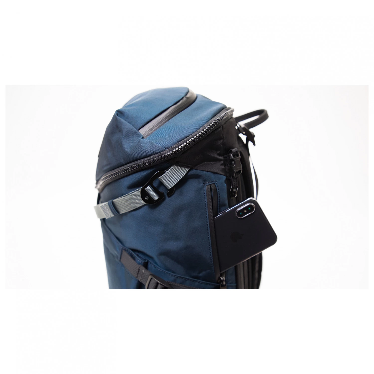 Doughnut Dynamic Large 22 Ocean Power Series - Daypack 8 Doughnut Dynamic Large 22 Ocean Power Series - Daypack - Image 6