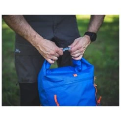 Exped Serac 45 M - Mountaineering Backpack -Camping Discount Store exped serac 45 m mountaineering backpack detail 10