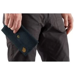 FJÄLLRÄVEN Norrvåge Travel Wallet - Wallet 7 FJÄLLRÄVEN Norrvåge Travel Wallet - Wallet -Camping Discount Store fjaellraeven norrvaage travel wallet wallet detail 3