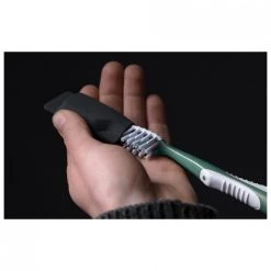 Matador Toothbrush Caps (2-Pack) -Camping Discount Store matador toothbrush caps 2 pack detail 5