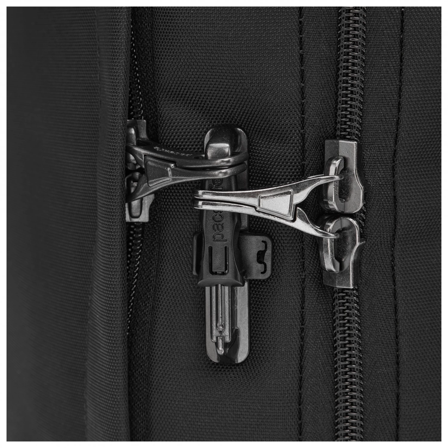 Pacsafe Metrosafe X 16'' Commuter Backpack - Daypack 8 Pacsafe Metrosafe X 16'' Commuter Backpack - Daypack - Image 6