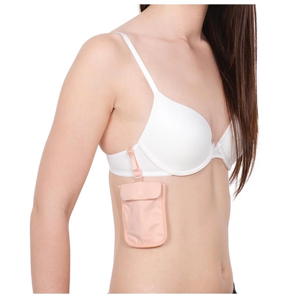 Pacsafe Women's Coversafe S25 - Valuables Pouch 6 Pacsafe Women's Coversafe S25 - Valuables Pouch - Image 4