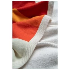 Rumpl Printed Cozyhemp - Blanket -Camping Discount Store rumpl printed cozyhemp blanket detail 7