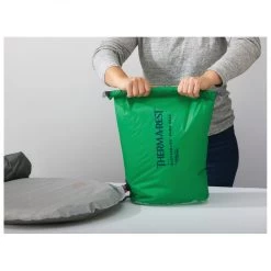 Therm-a-Rest BlockerLite Pump Sack - Stuff Sack -Camping Discount Store therm a rest blockerlite pump sack stuff sack detail 3