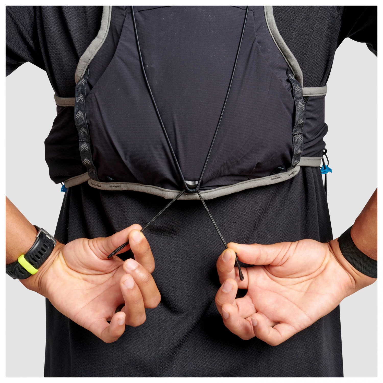 Ultimate Direction Race Vest 6.0 - Trail Running Backpack 7 Ultimate Direction Race Vest 6.0 - Trail Running Backpack - Image 5